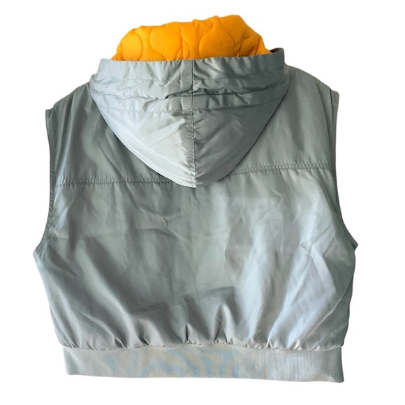 FREE PEOPLE | NWOT MAX UTILITY QUILTED HOODED PUFFER VEST GRAY & ORANGE | MEDIUM - Picture 8 of 11
